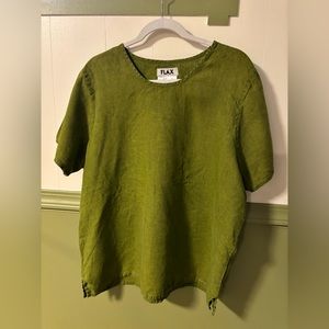 FLAX linen boxy tee in green
